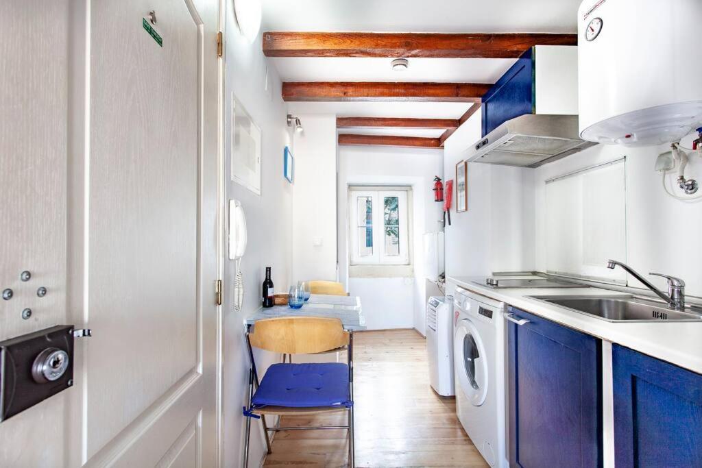 Appartement Mouraria 2 - View From French Balcony & Smart Check-in Lissabon