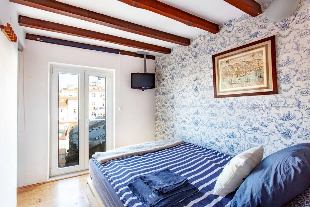 Appartement Mouraria 2 - View From French Balcony & Smart Check-in